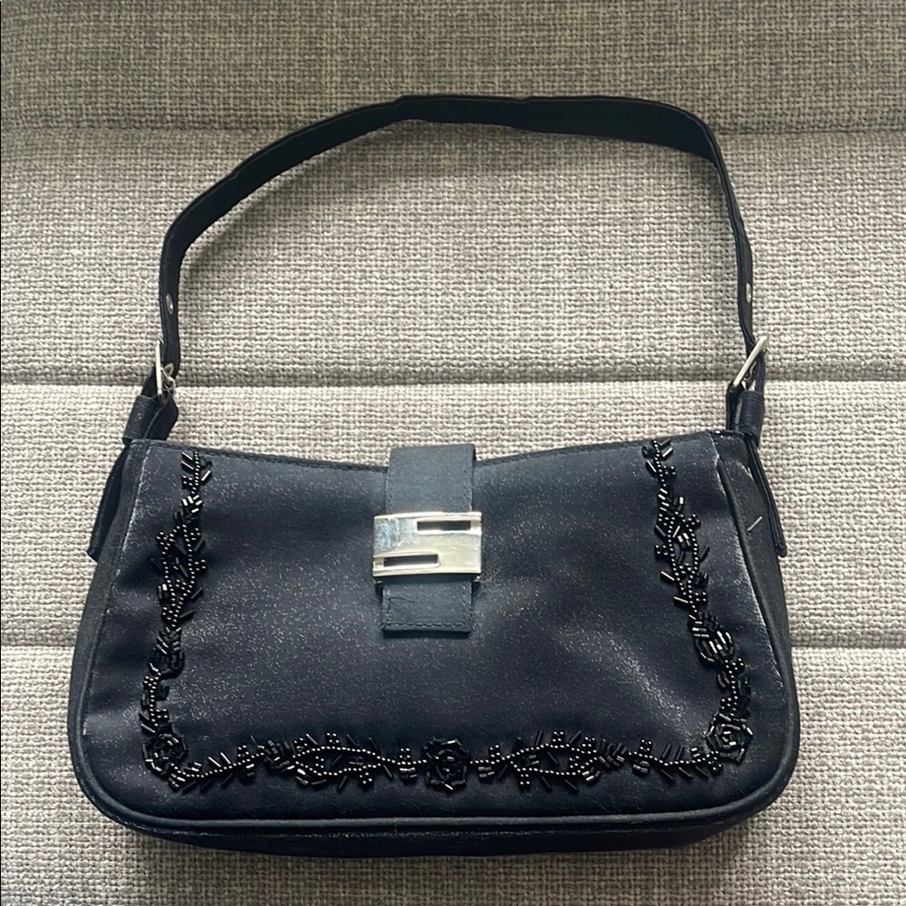 Elegant Black Shoulder Bag with Beaded Accents